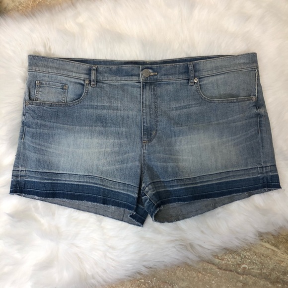 LOFT Pants - LOFT raw hem denim shorts 16
